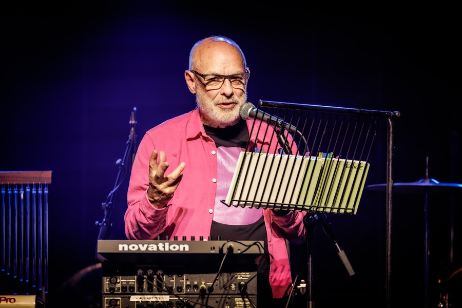 brian eno
