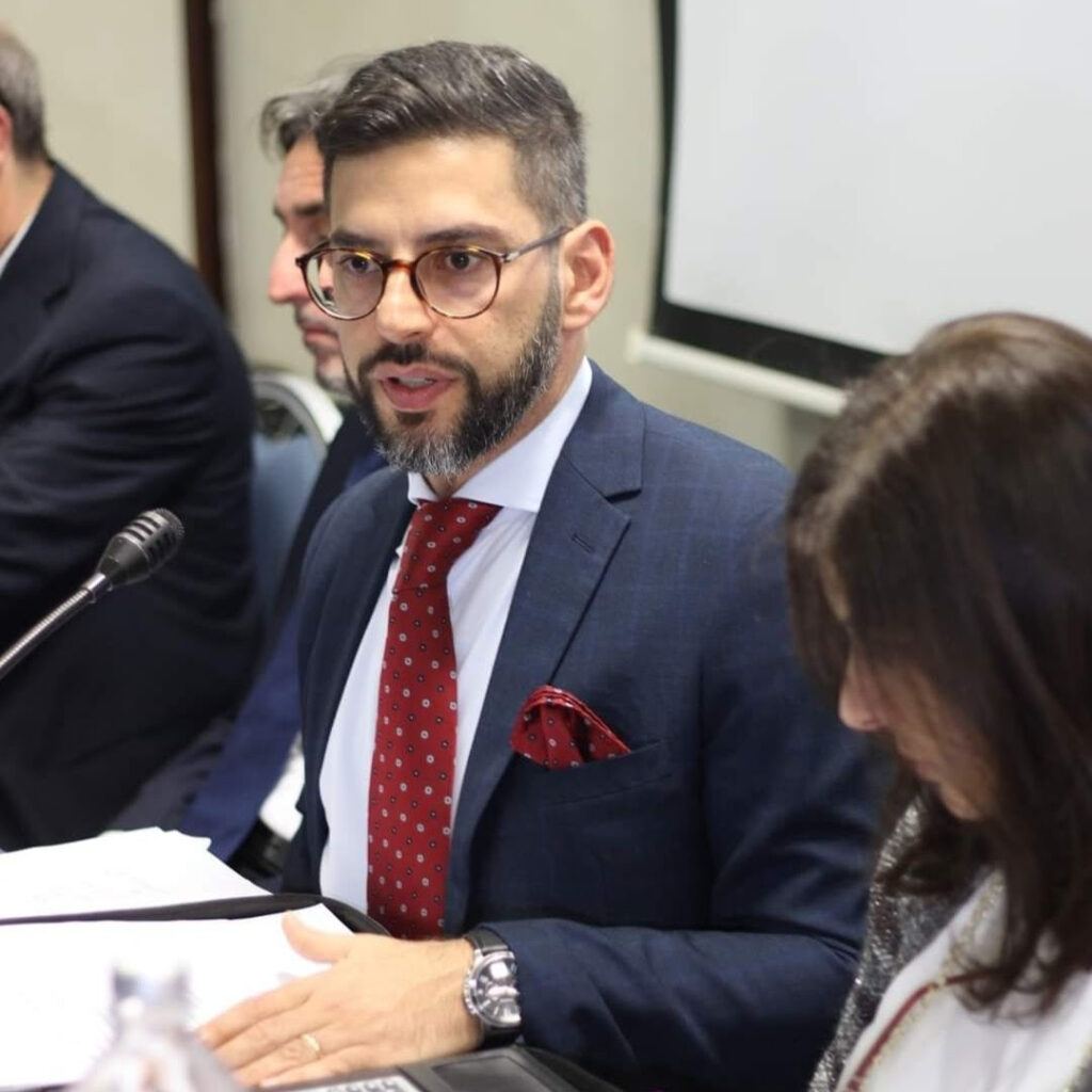 andrea-tiso-nuova-1024x1024 Hormuz blocca i fertilizzanti, l'Europa rischia la carestia. Confeuro: «Solo la diplomazia può fermare il disastro alimentare»